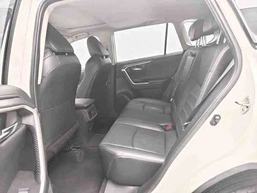 Toyota Wildlander — миниатюра 8