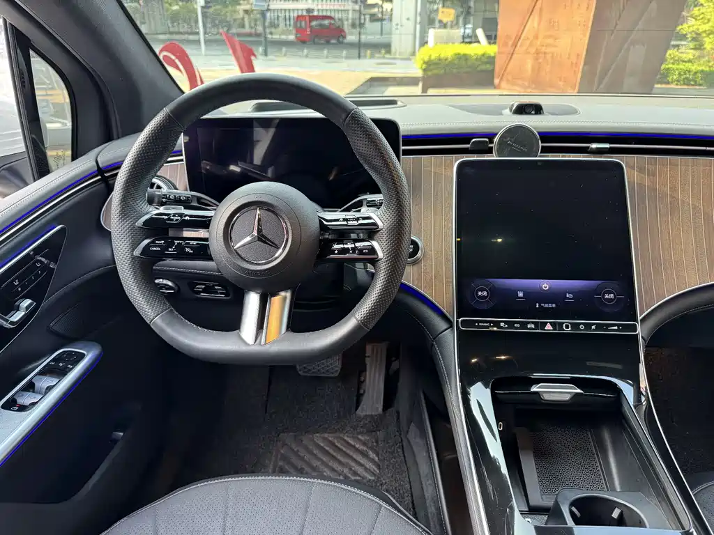 Mercedes-Benz EQE SUV 2023 350 4MATIC Luxury