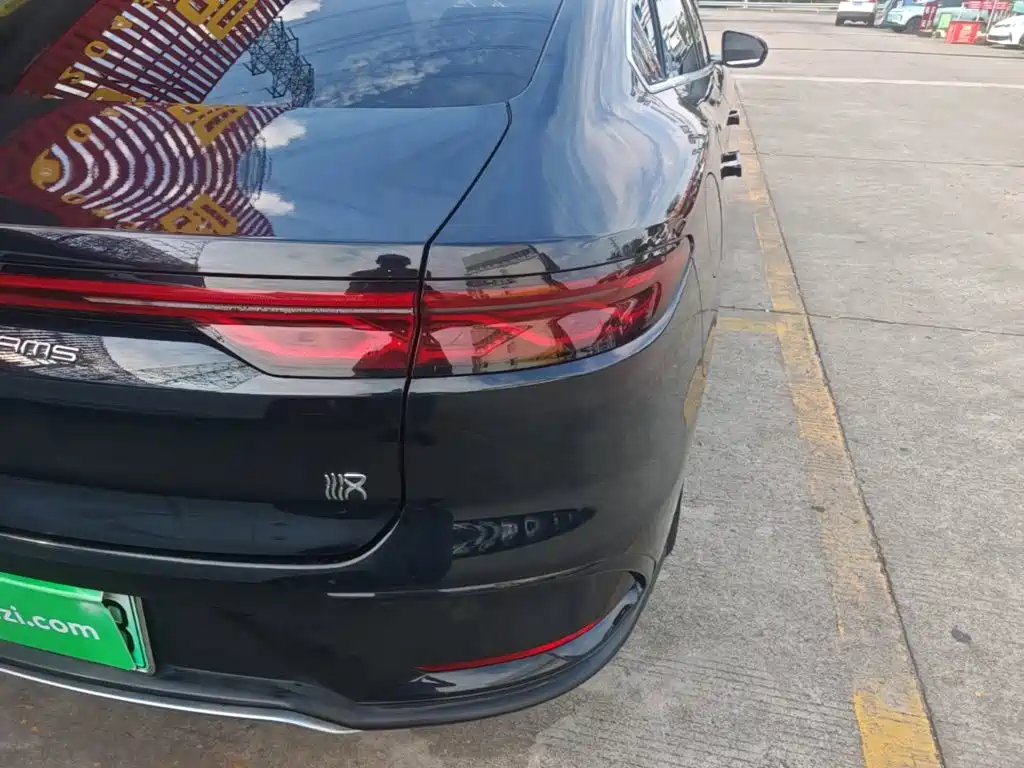 BYD Han — миниатюра 8