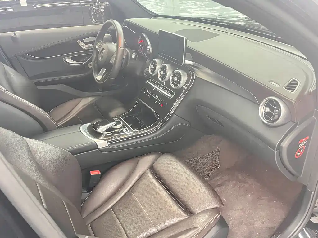 Mercedes-Benz GLC — миниатюра 11