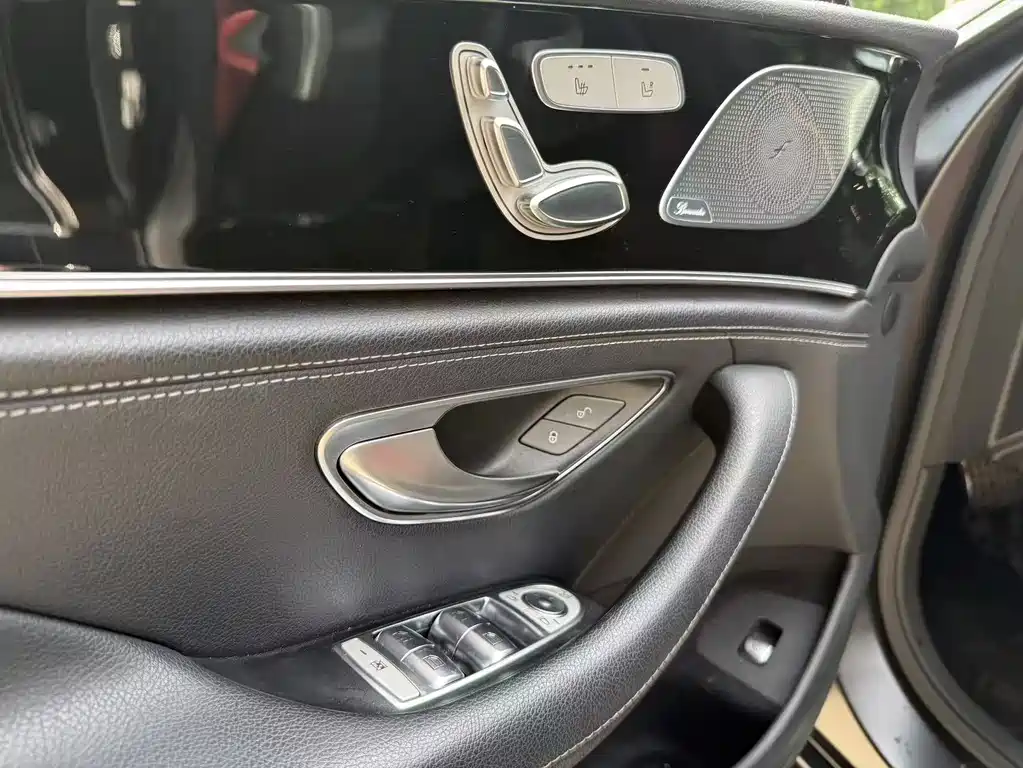 Mercedes-Benz A MG GT 2019 AMG GT 50