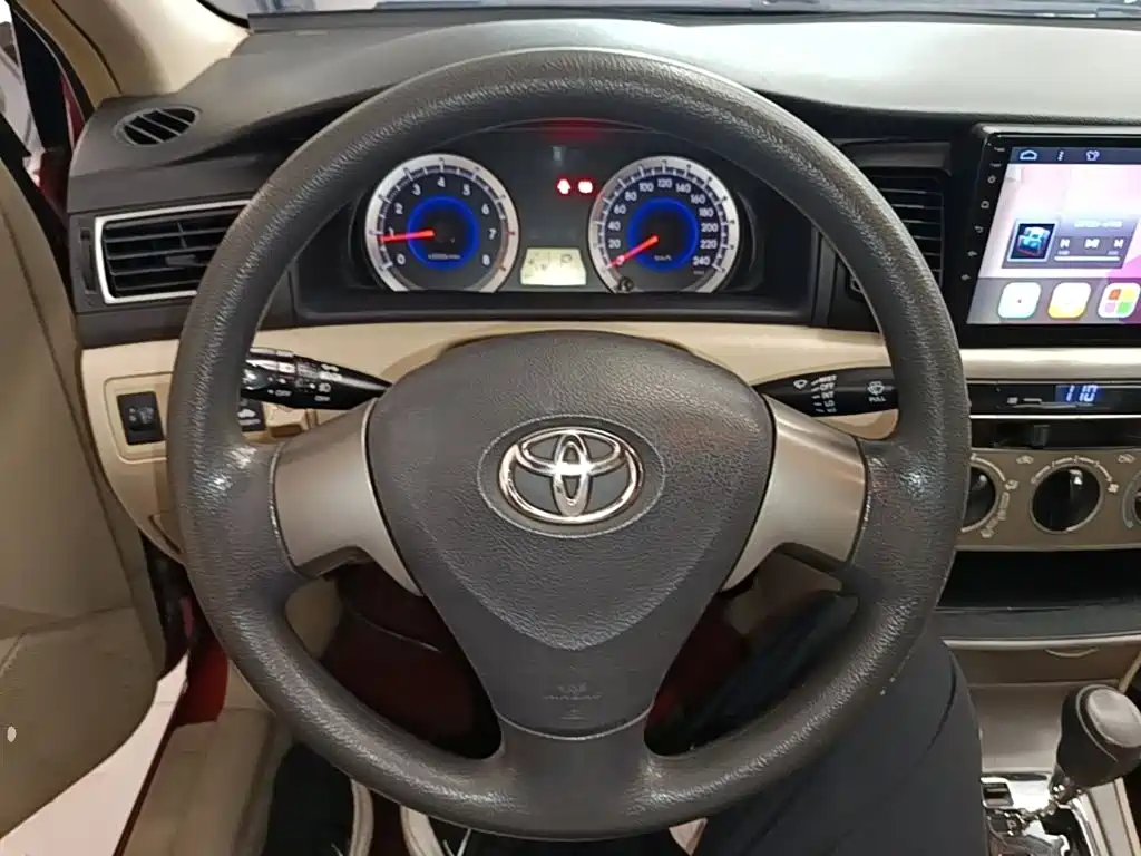 Toyota Corolla — миниатюра 11