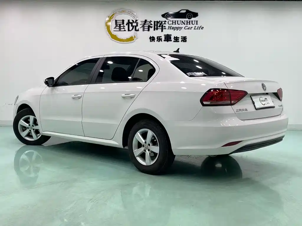 Volkswagen Lavida — миниатюра 6