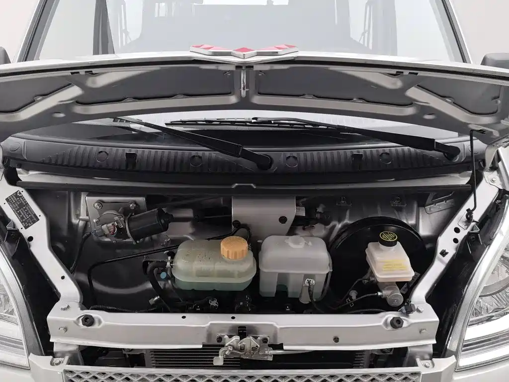 Wuling Rongguang — миниатюра 6
