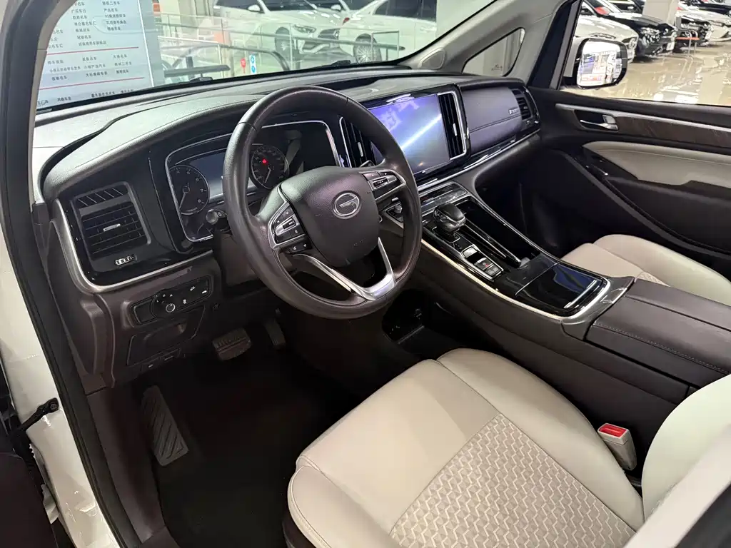 GAC Motor Trumpchi M8 — миниатюра 4