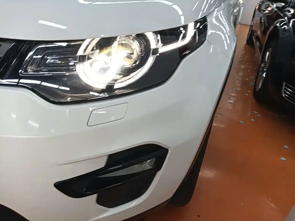 Land Rover Discovery Sport — миниатюра 24