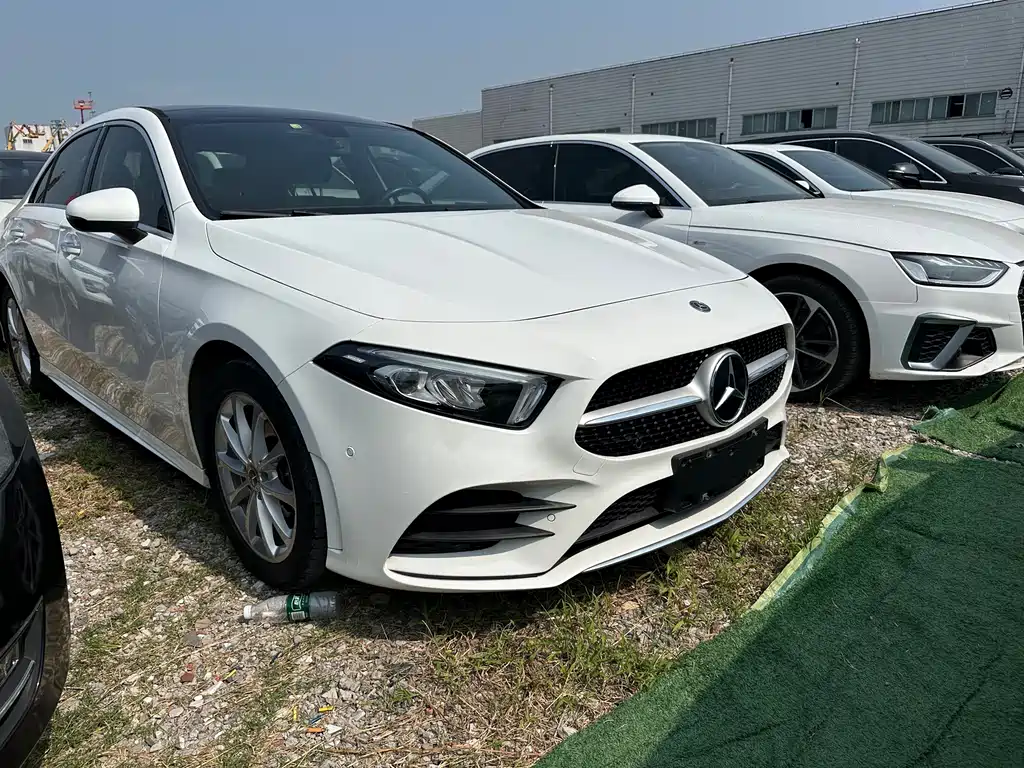 Mercedes-Benz A-Class — миниатюра 2
