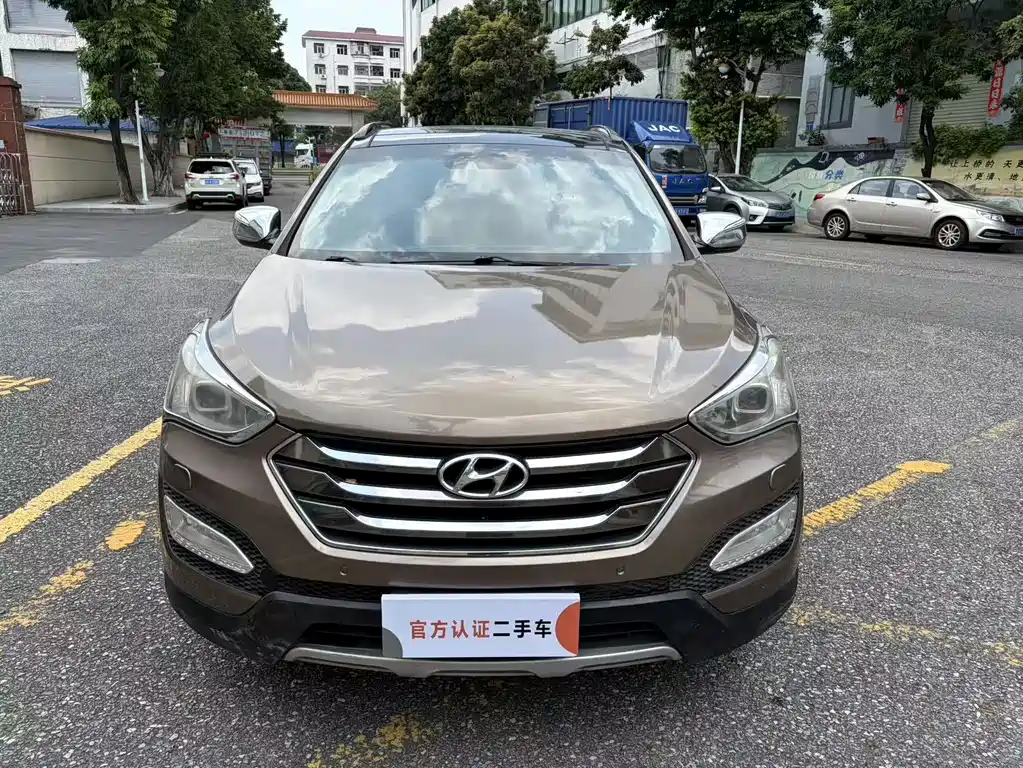 Hyundai Santa Fe — миниатюра 2