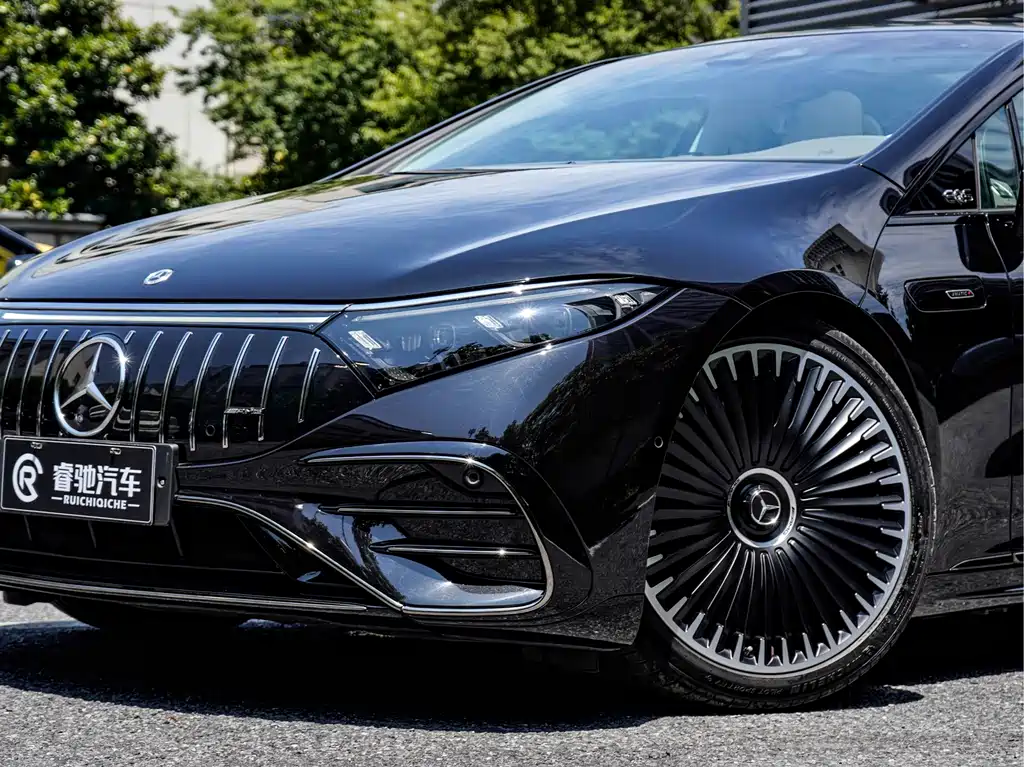 Mercedes-Benz EQS AMG — миниатюра 6