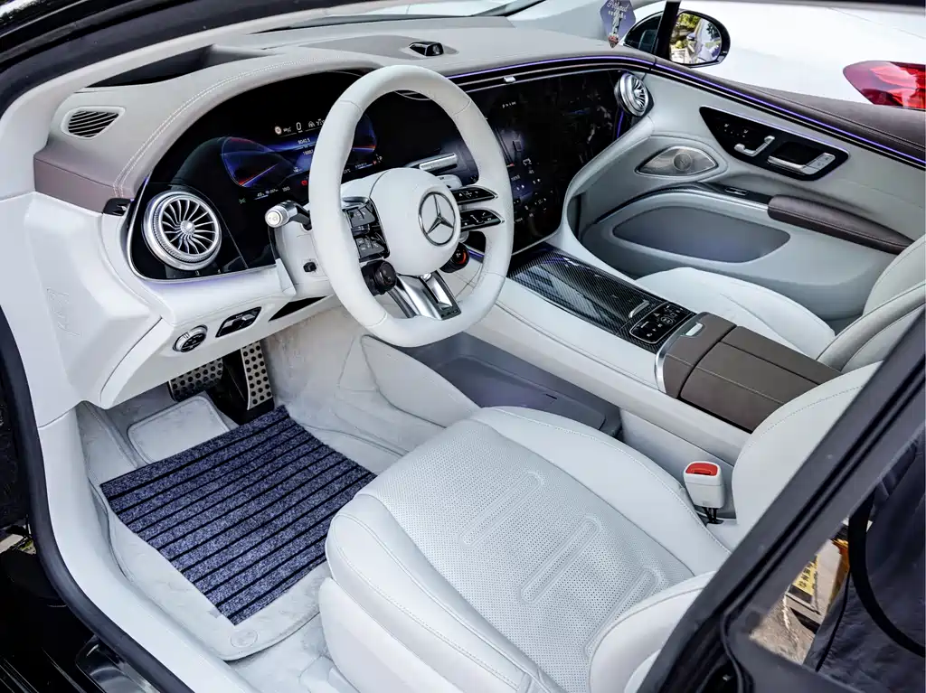 Mercedes-Benz EQS AMG — миниатюра 10