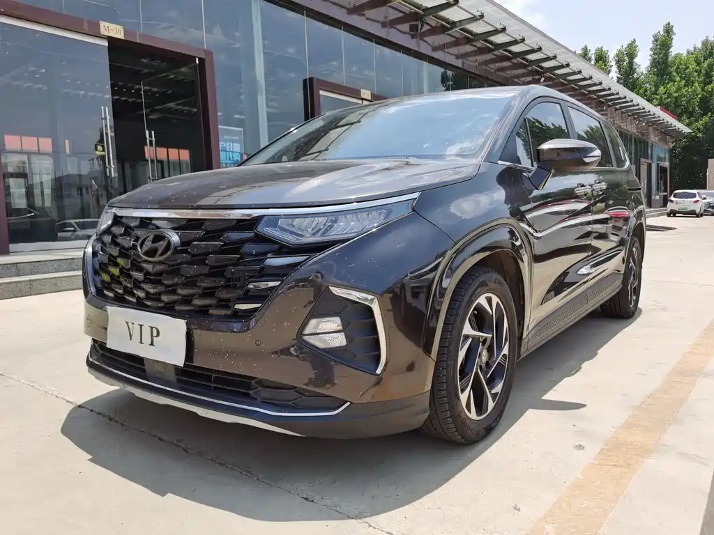 Hyundai Custo 2024