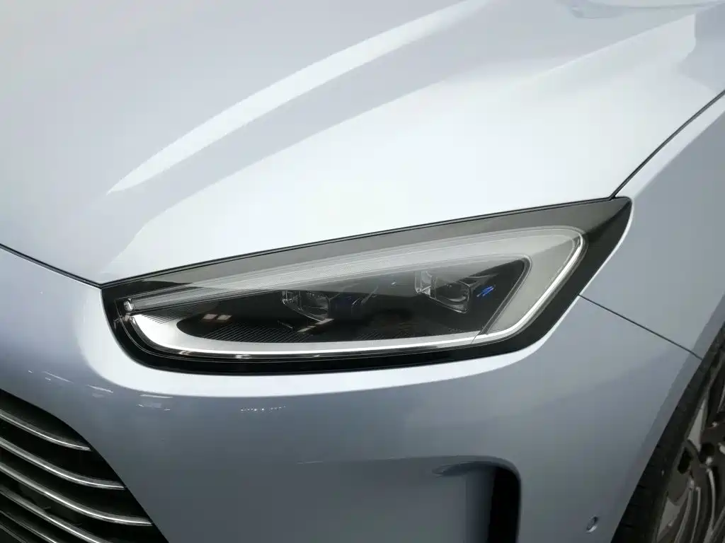 AITO AITO M5 — миниатюра 7