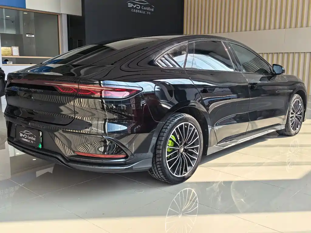 BYD Han — миниатюра 6