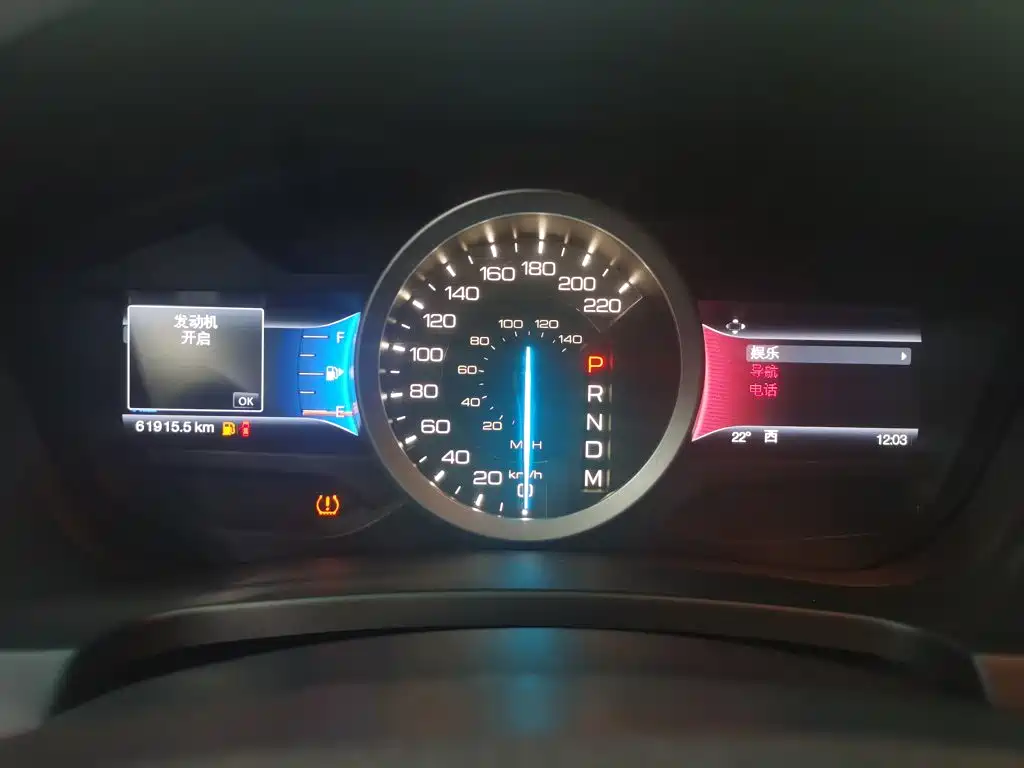 Ford Explorer (Import) — миниатюра 5