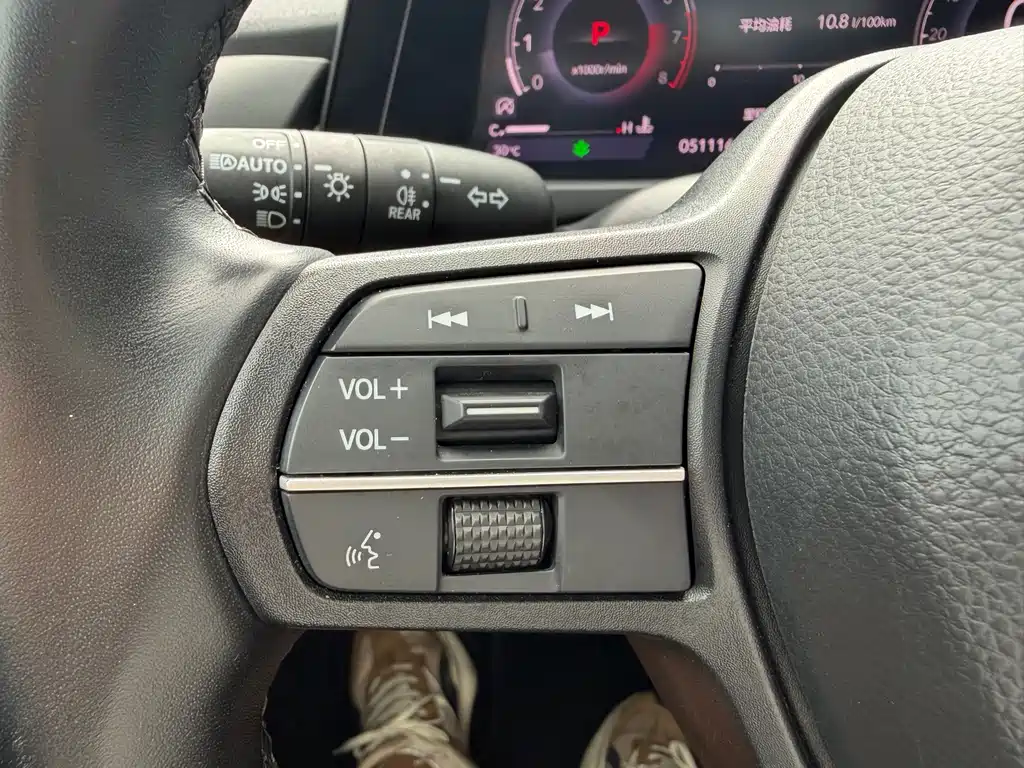 Honda Accord — миниатюра 12