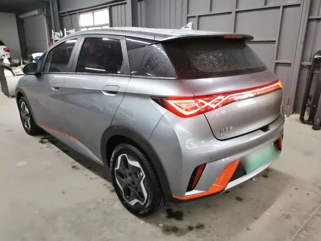 BYD Dolphin — миниатюра 5