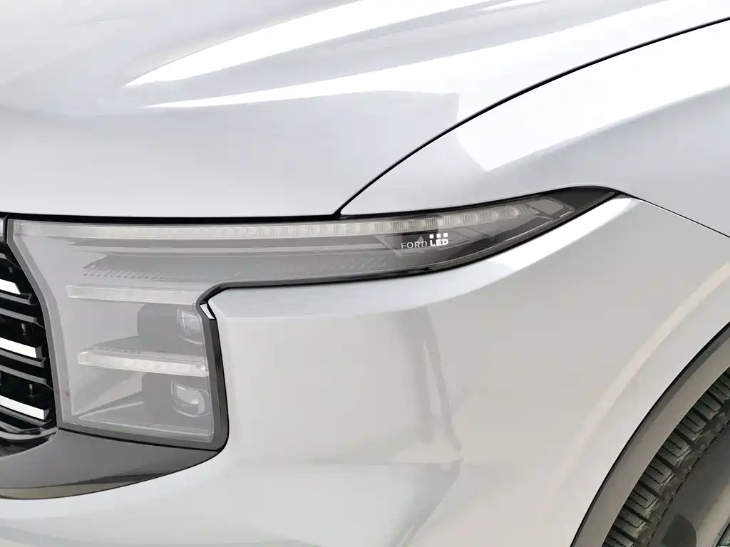 Ford Edge — миниатюра 22