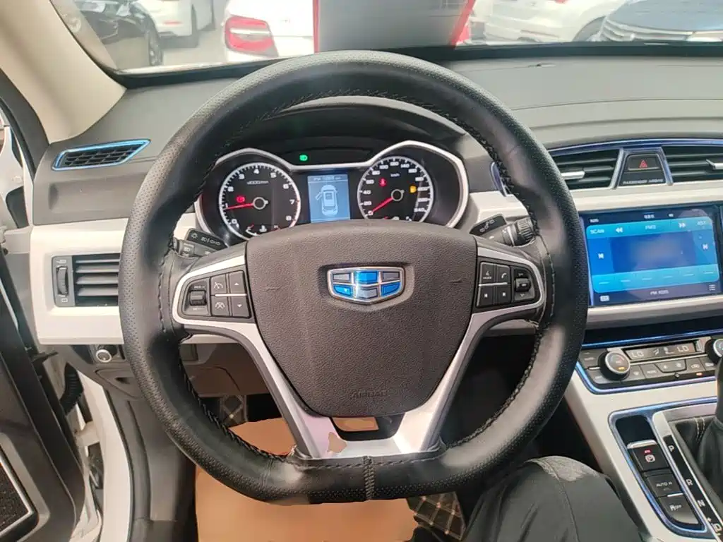 Geely Boyue — миниатюра 11