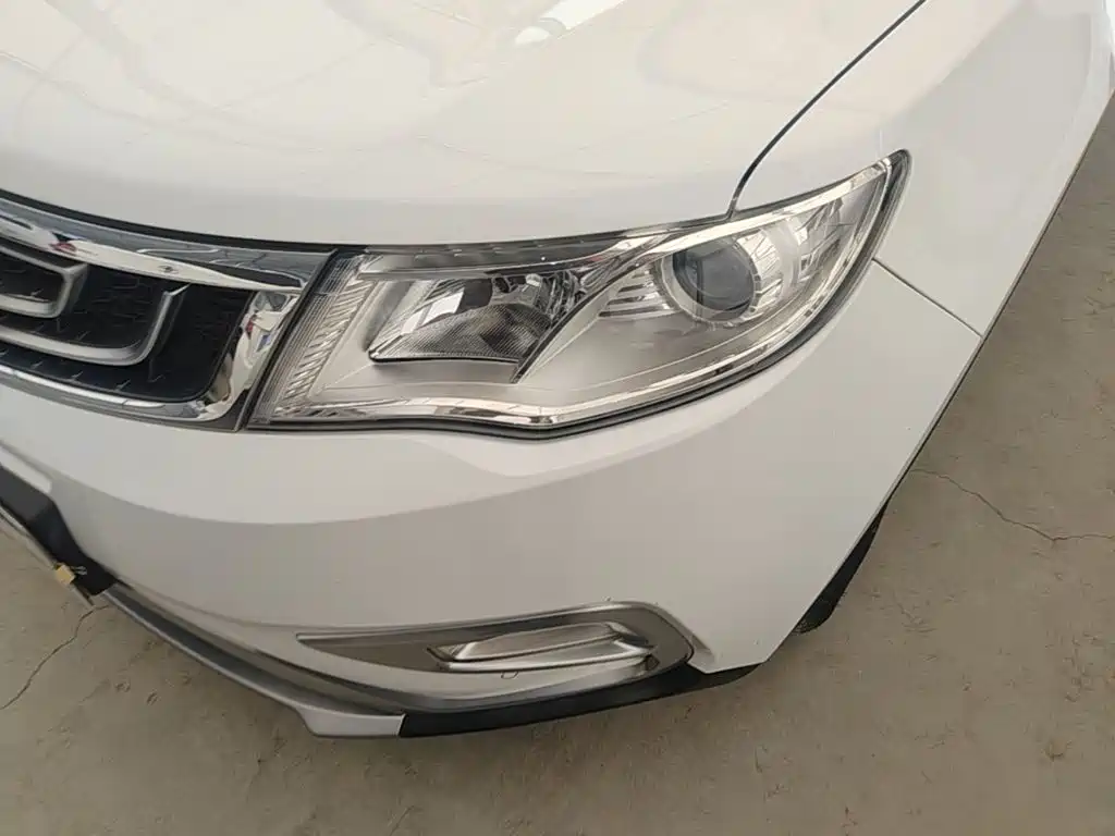 Geely Boyue — миниатюра 24