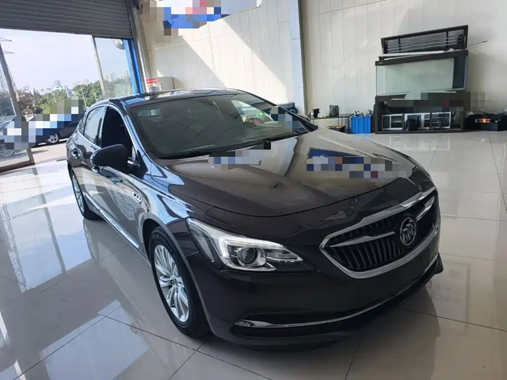 Buick LaCrosse — миниатюра 4