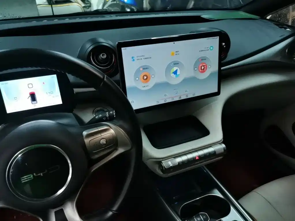 BYD Dolphin — миниатюра 10