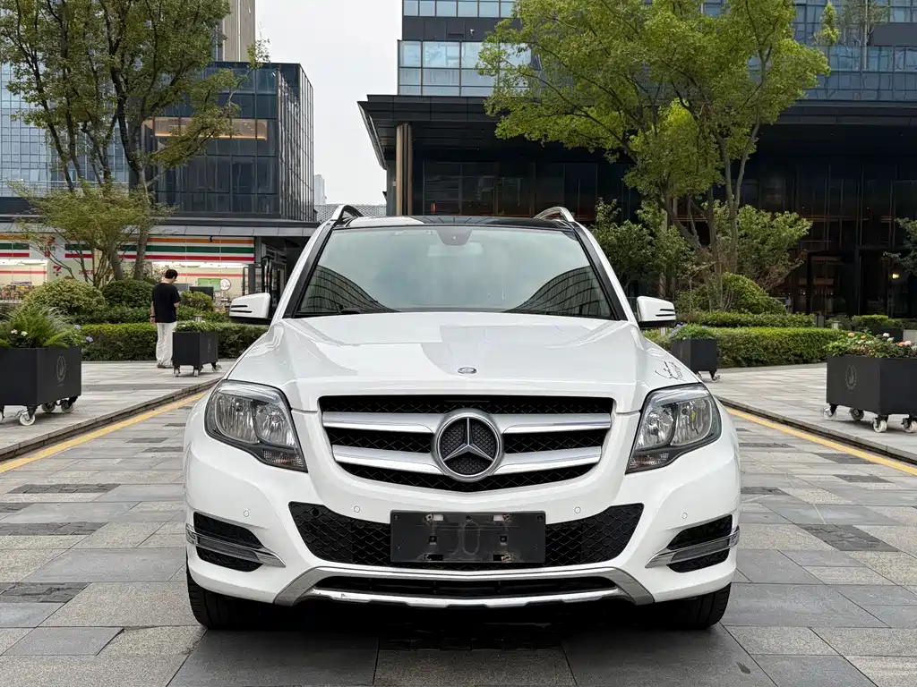Mercedes-Benz GLK-Class — миниатюра 2
