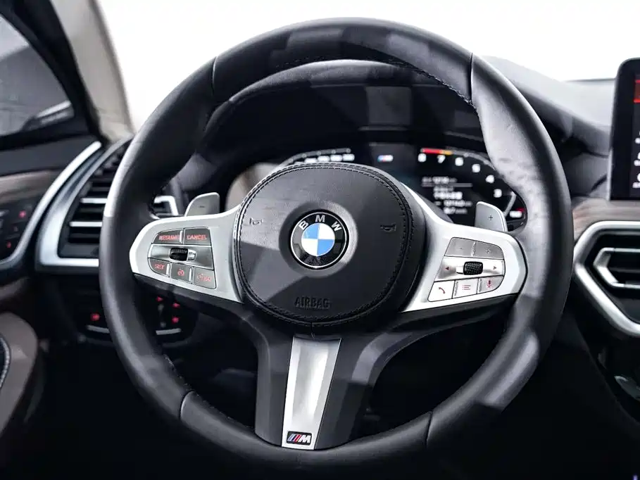 BMW X3 — миниатюра 15