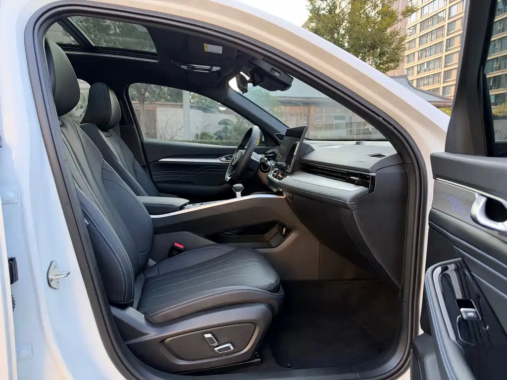 Geely Xingrui — миниатюра 7