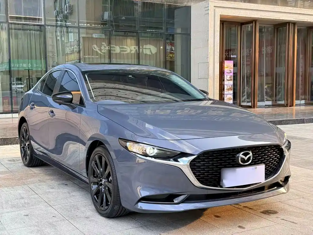 Mazda 3 Axela — миниатюра 10