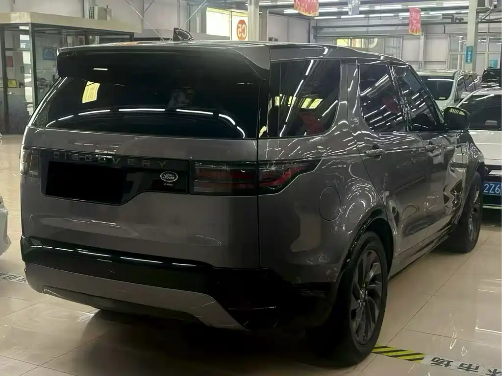 Land Rover Discovery — миниатюра 4