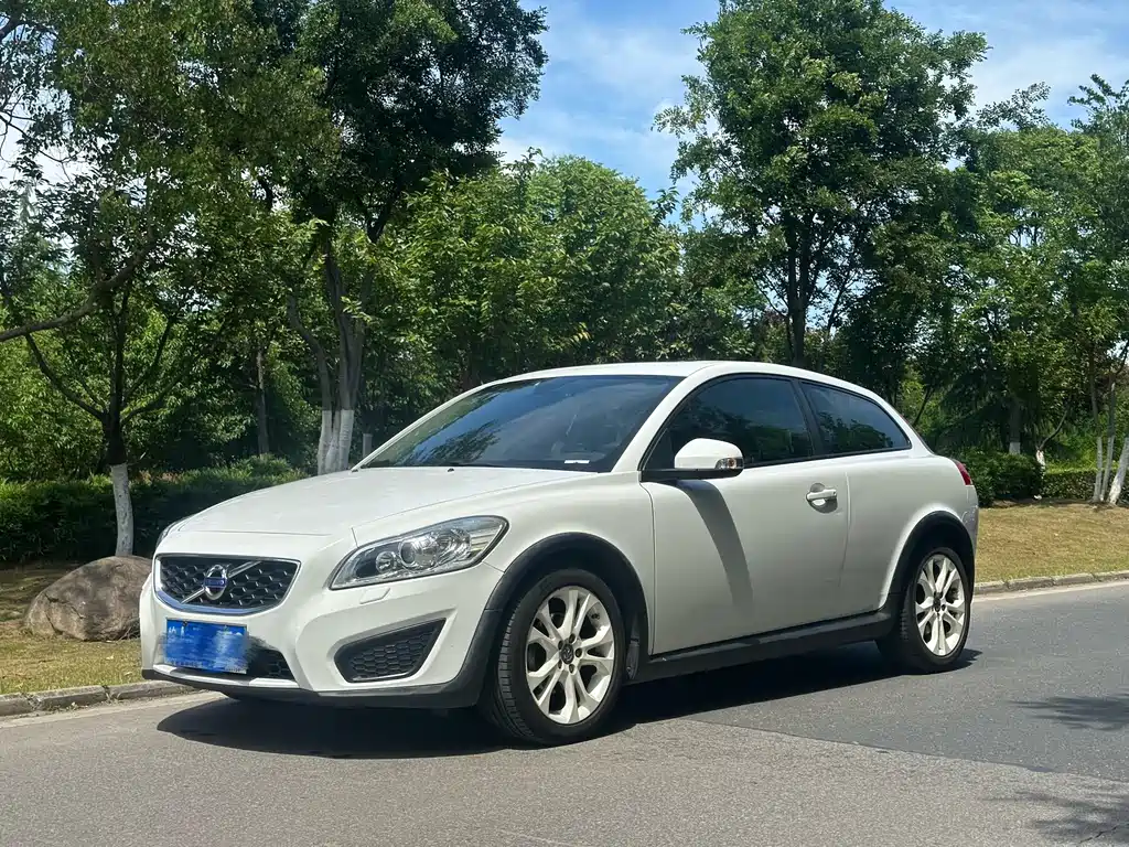Volvo C30 2012