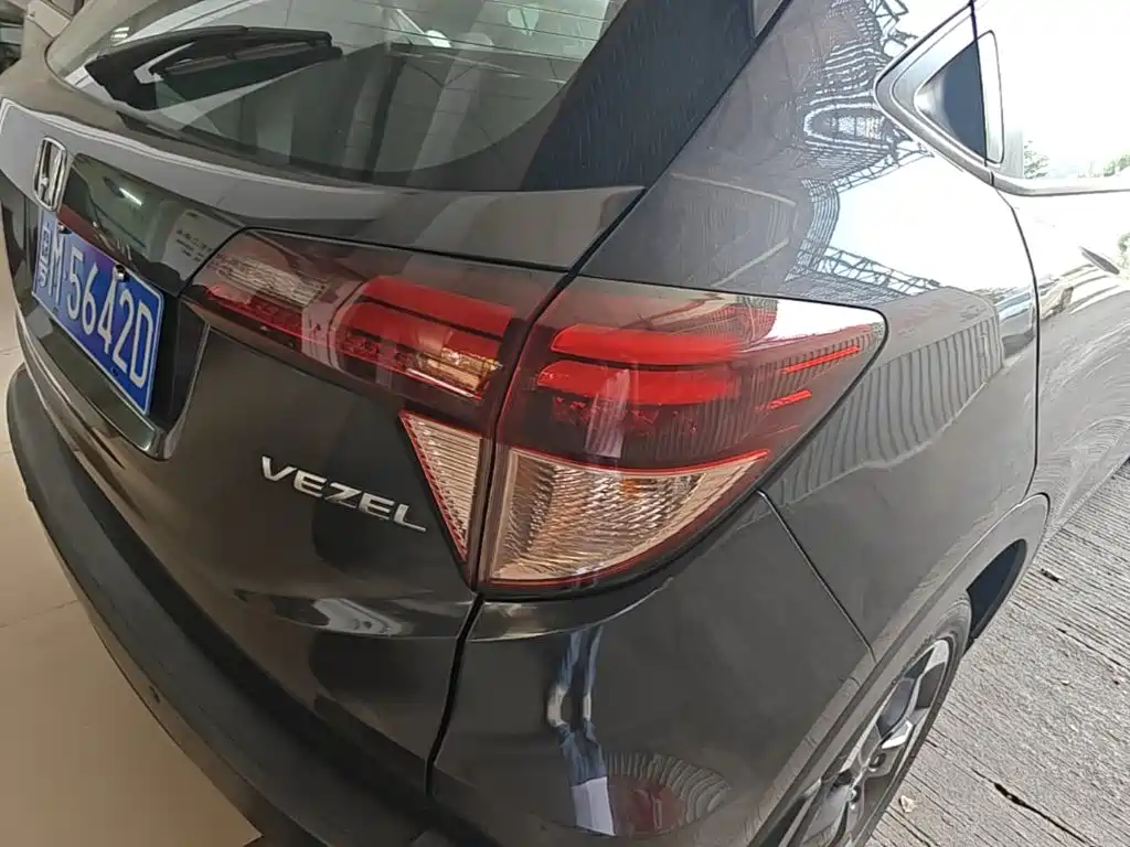 Honda Vezel — миниатюра 8