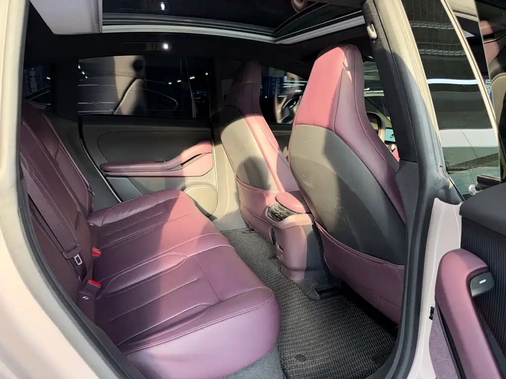 NIO ET5 — миниатюра 11