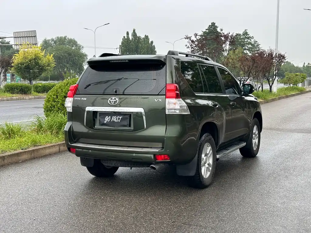 Toyota Prado — миниатюра 4