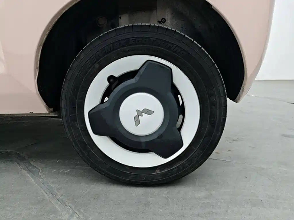 Wuling MINIEV — миниатюра 5