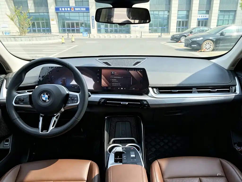 BMW X1 — миниатюра 4