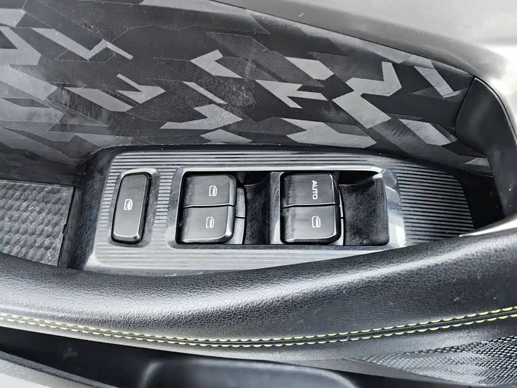 Baojun RS-3 — миниатюра 9