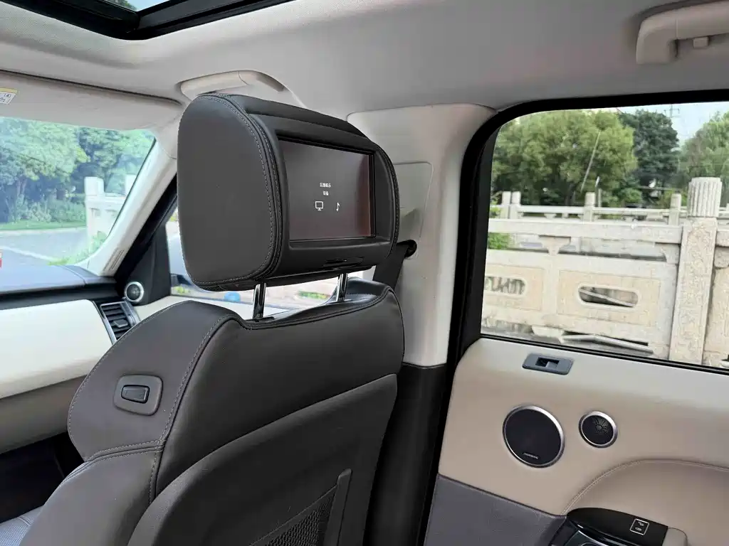 Land Rover Sport — миниатюра 19