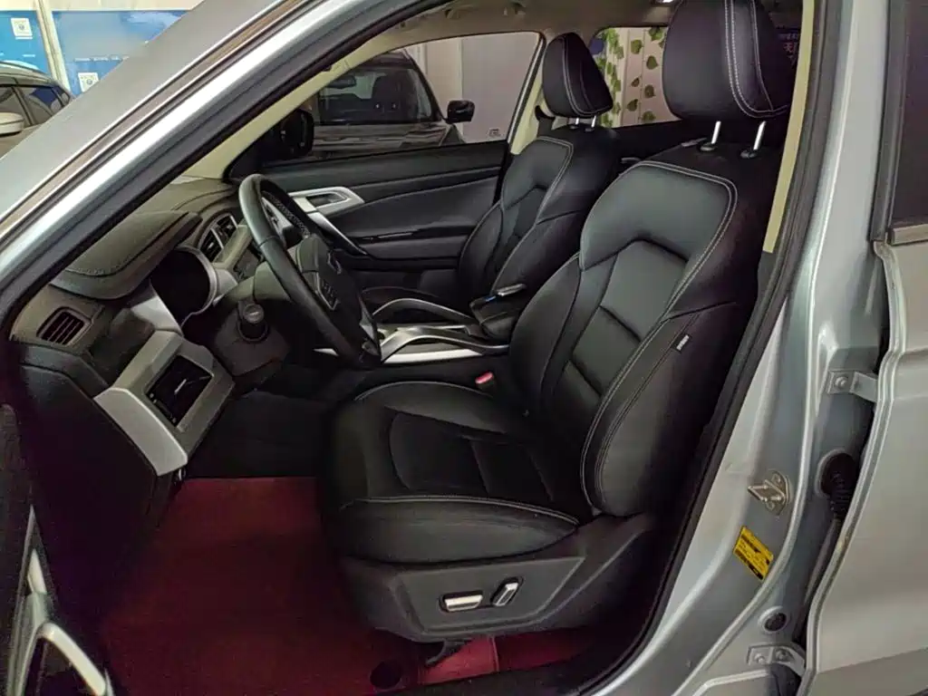 Geely Boyue — миниатюра 15