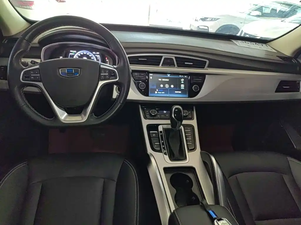 Geely Boyue — миниатюра 10