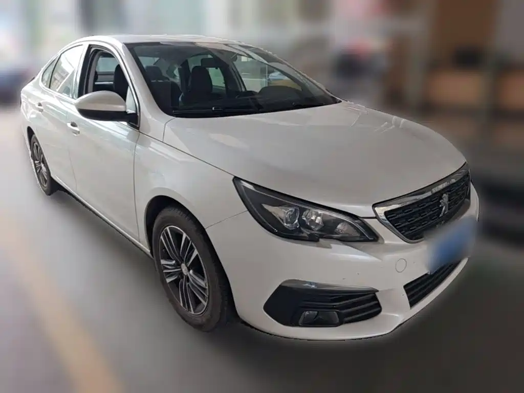 Peugeot 308 — миниатюра 6