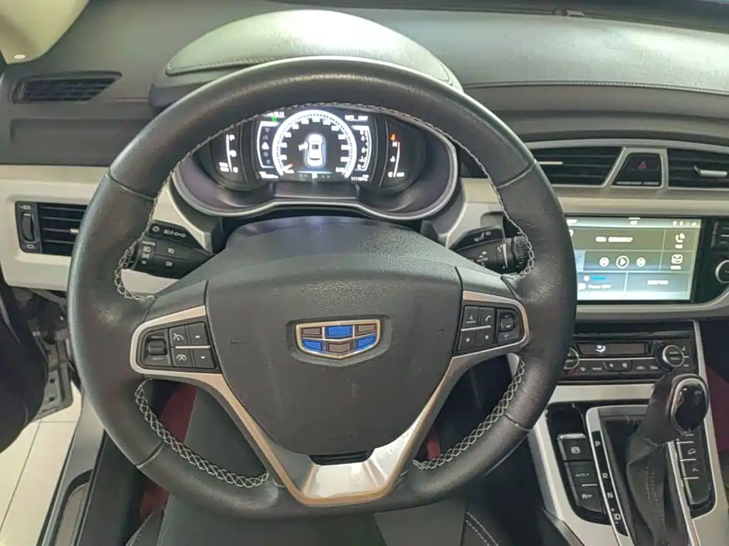 Geely Boyue — миниатюра 11