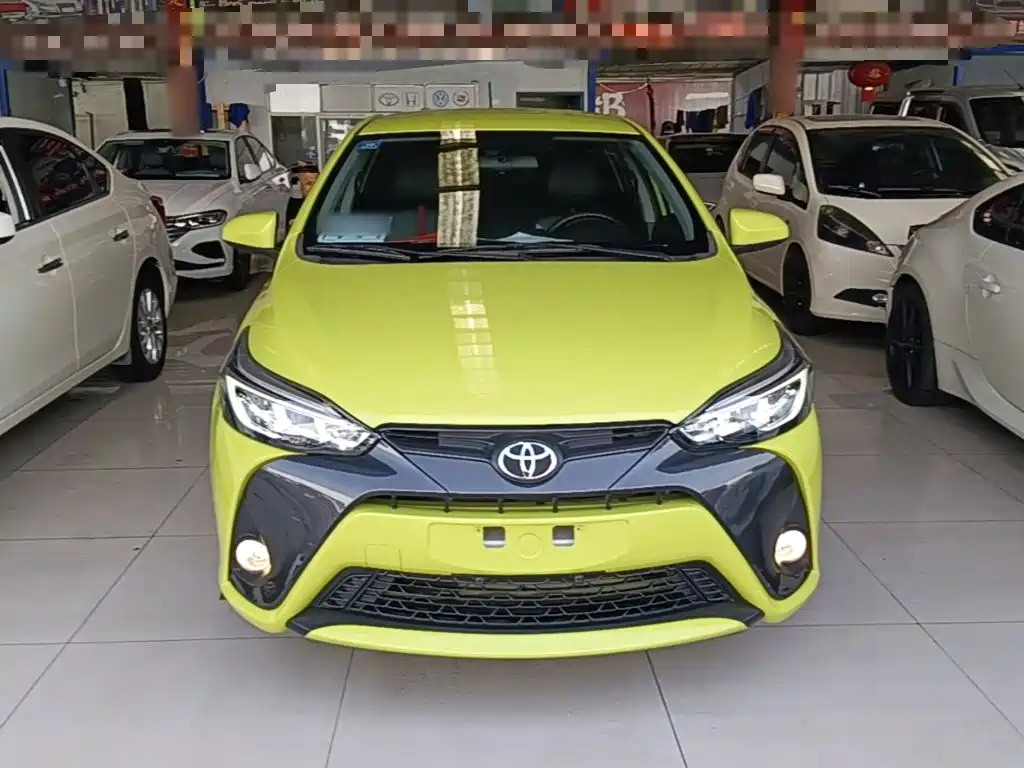 Toyota Yaris L — миниатюра 3