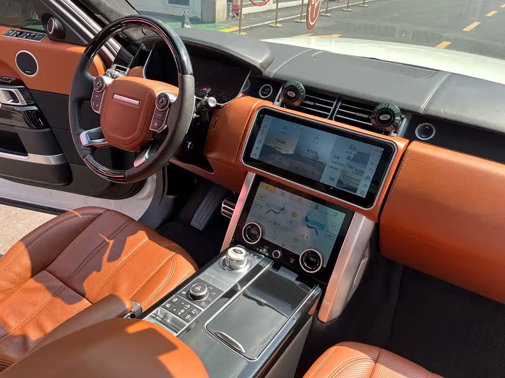 Land Rover Range Rover — миниатюра 19