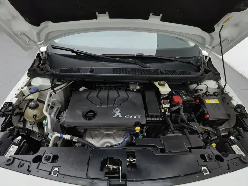 Peugeot 408 — миниатюра 6