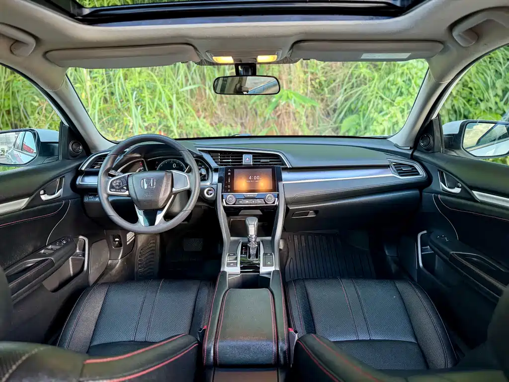 Honda Civic — миниатюра 9