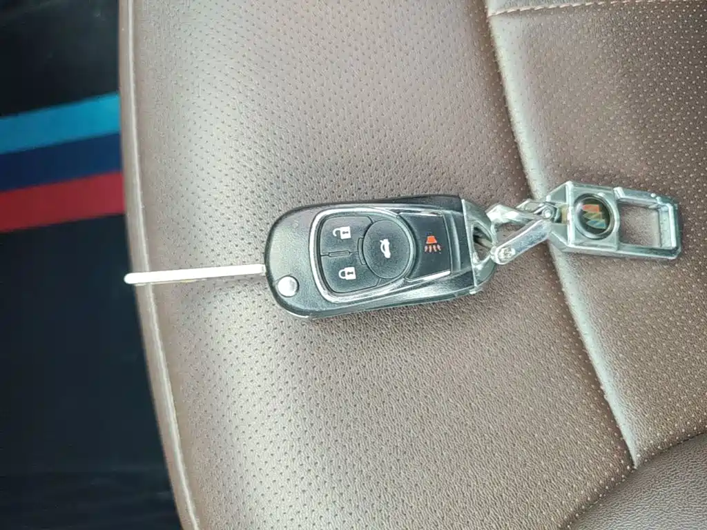 Buick Excelle — миниатюра 9