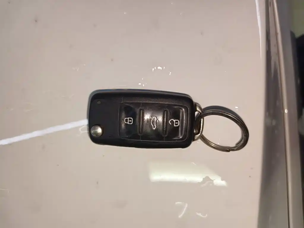 Volkswagen Lavida — миниатюра 9