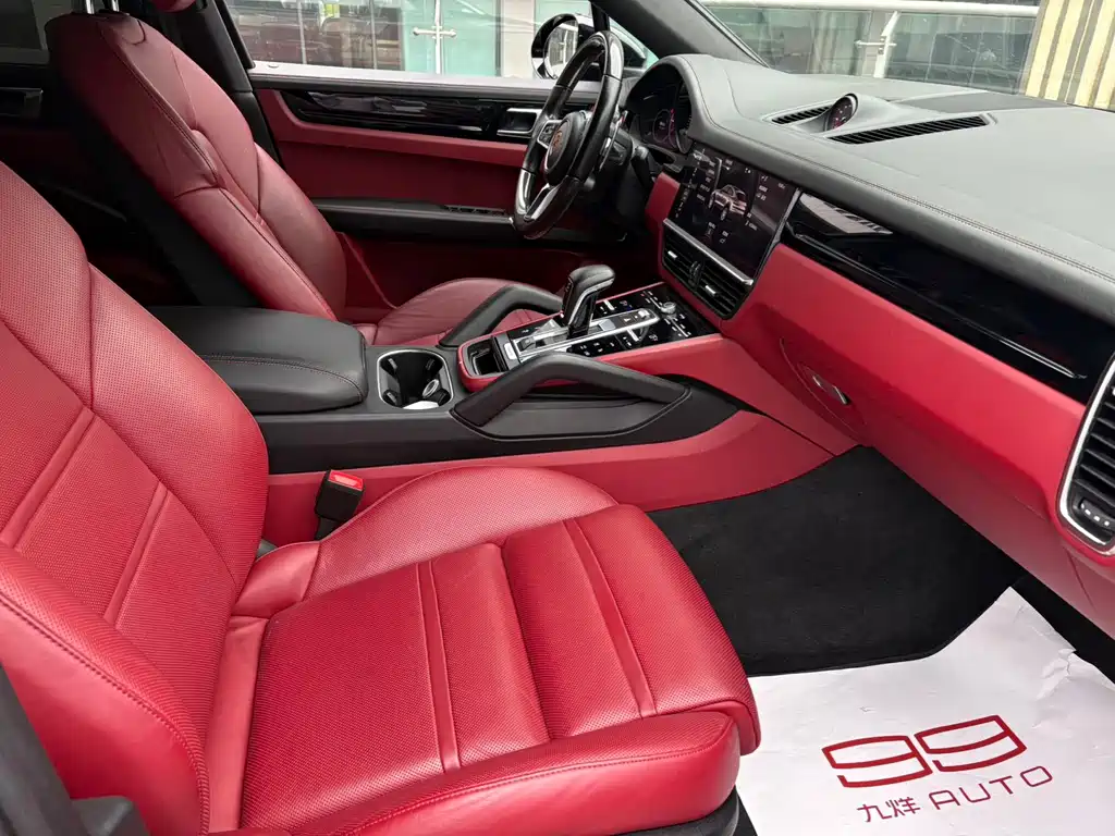 Porsche Cayenne — миниатюра 13
