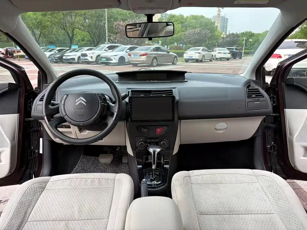 Citroen C-Quatre — миниатюра 10